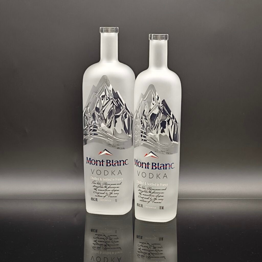 700ml 1000ml frosted vodka bottle with clear window effect