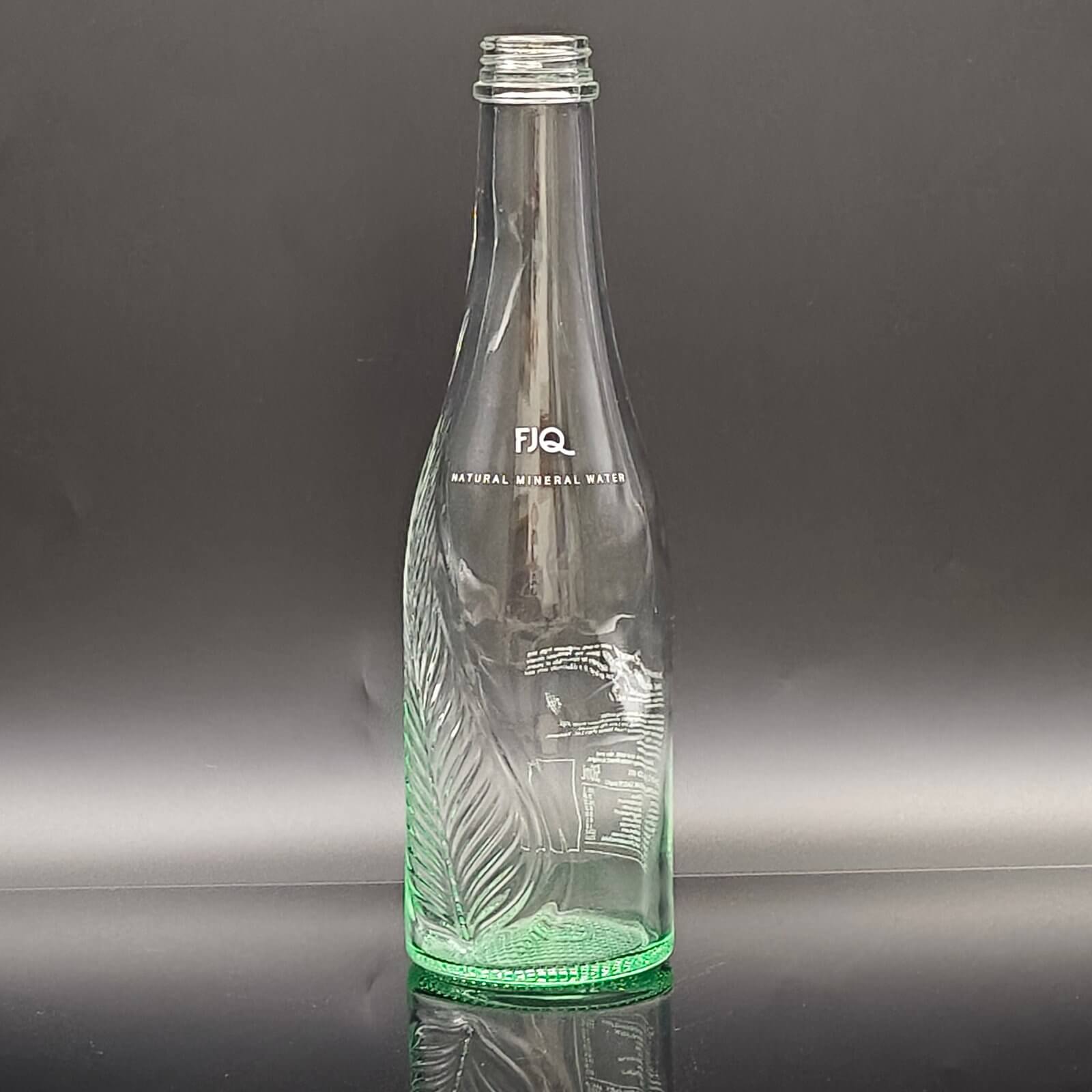High-quality glass bottles for mineral water