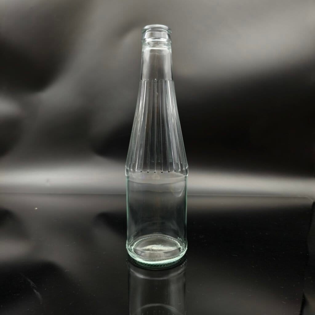 Premium glass bottles for sparkling water and beverage projects