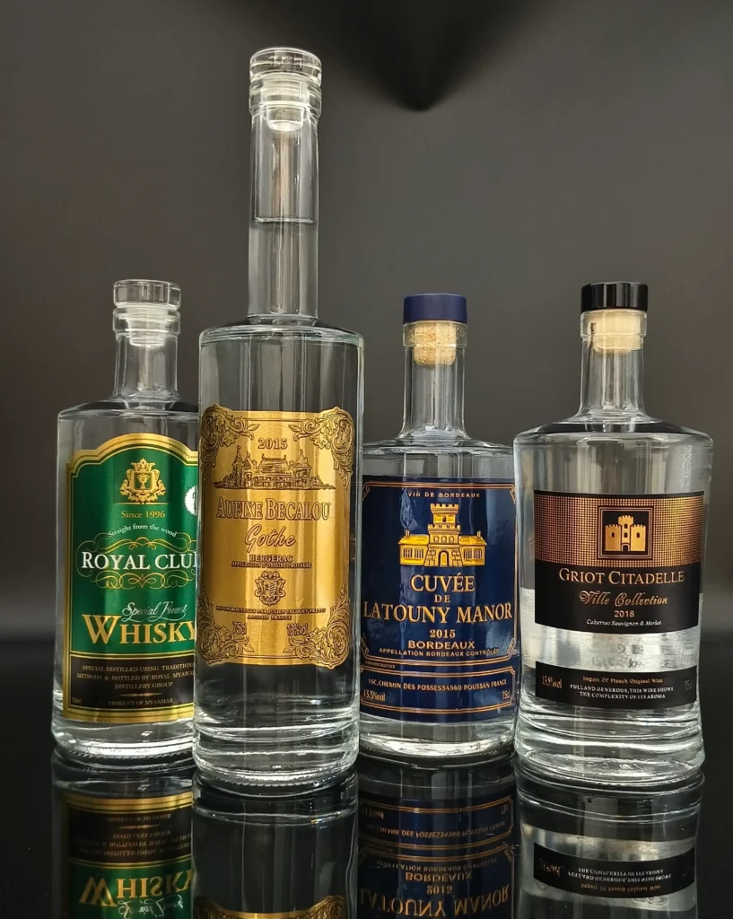 Custom premium glass bottles for spirits brands in flint and extra flint glass